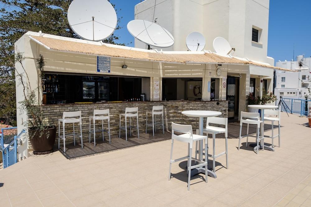 Atrium Zenon Hotel Apartments Larnaca Exteriér fotografie